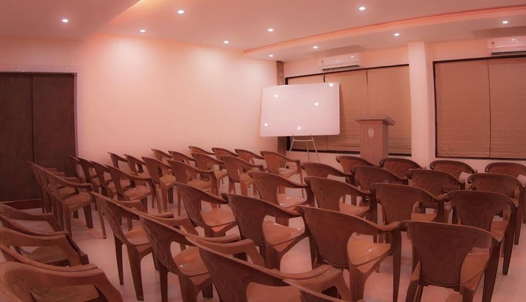 Green Valley Resort Khadoli Exterior foto